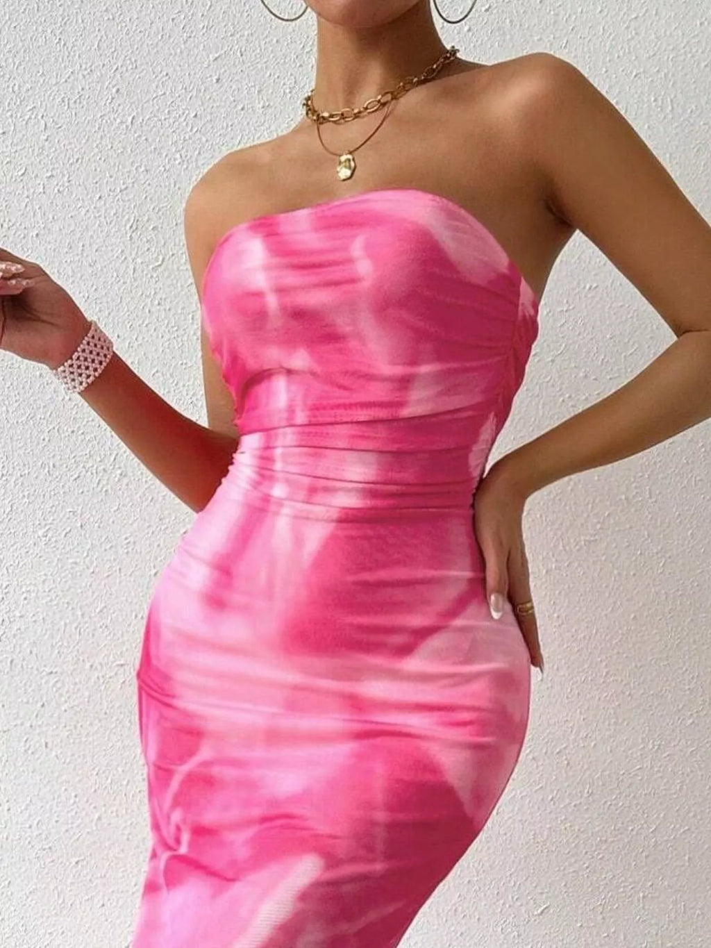 Tie-Dye Ruched Bodycon Tube Slit Dress Fuchsia Pink / M / Midi Dresses